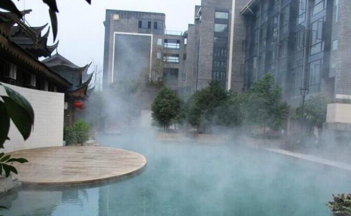 融汇温泉和天赐温泉哪个好些,重庆温泉哪些是天然温泉