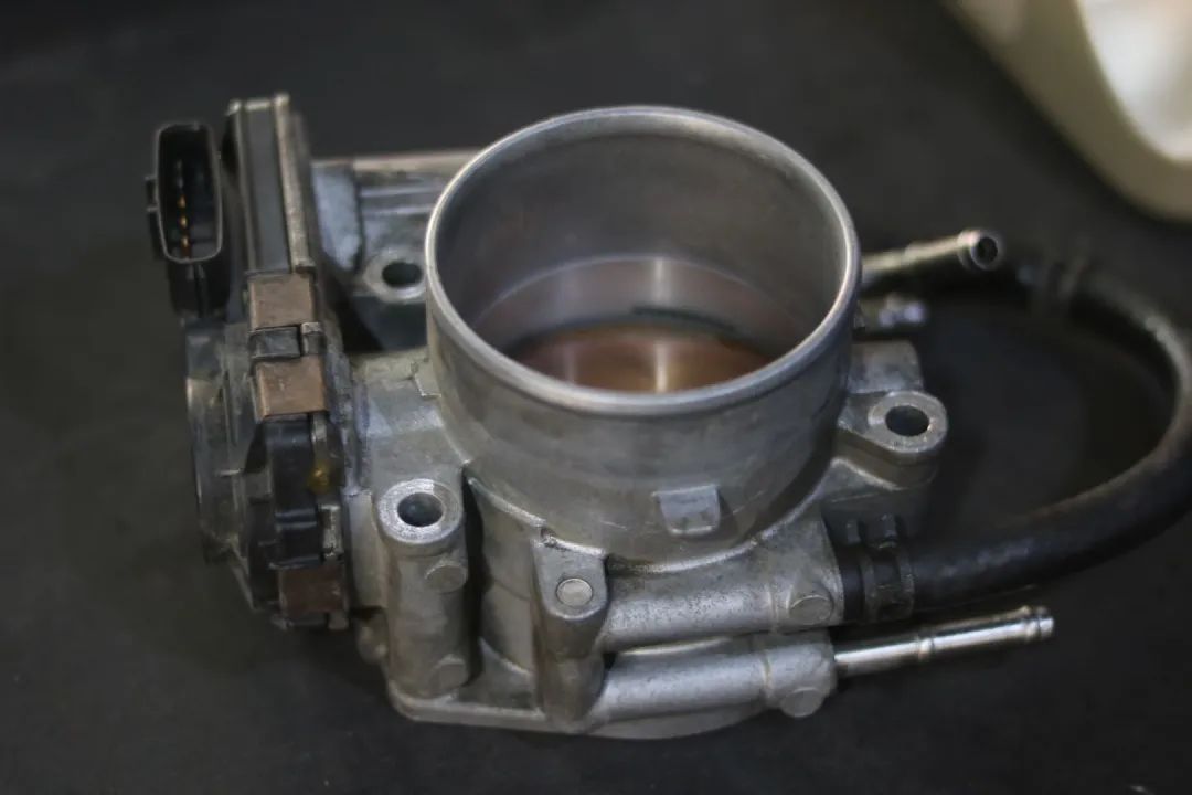 怪兽修车：翻新一辆2005年凌志LS430，当年百万经典车，满血复活