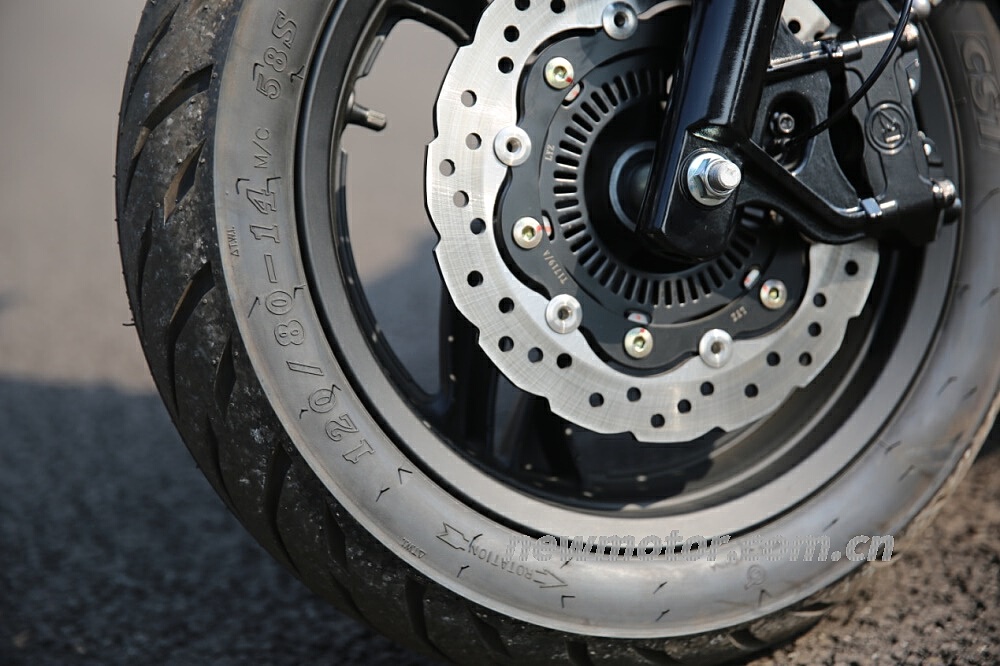 宏佳腾aplus400回归版,光速宏佳腾400回归版评测