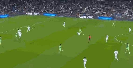 深度剖析皇马三连冠阵容,皇马的三中场有多强