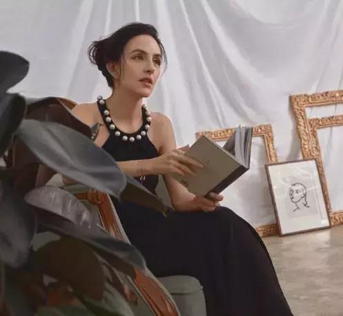 刘烨老婆年轻照,刘烨老婆显老