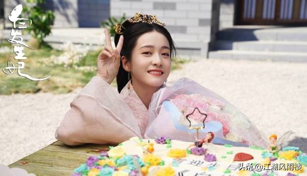 新四小花旦张雪迎文淇,张雪迎关晓彤谁是四小花旦