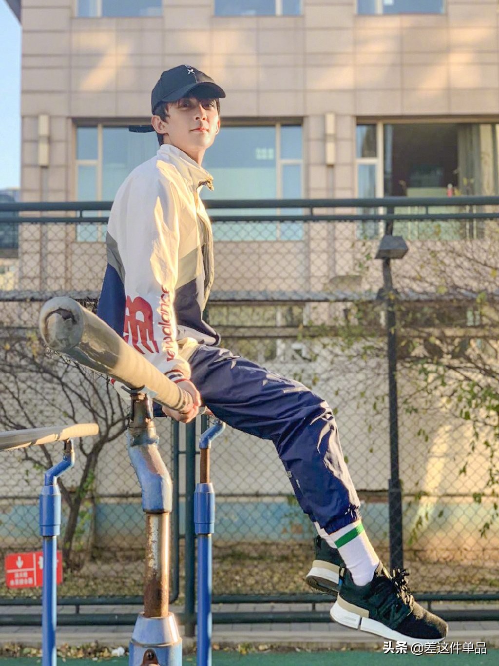 肖战吴磊衣品,肖战易烊千玺衣品