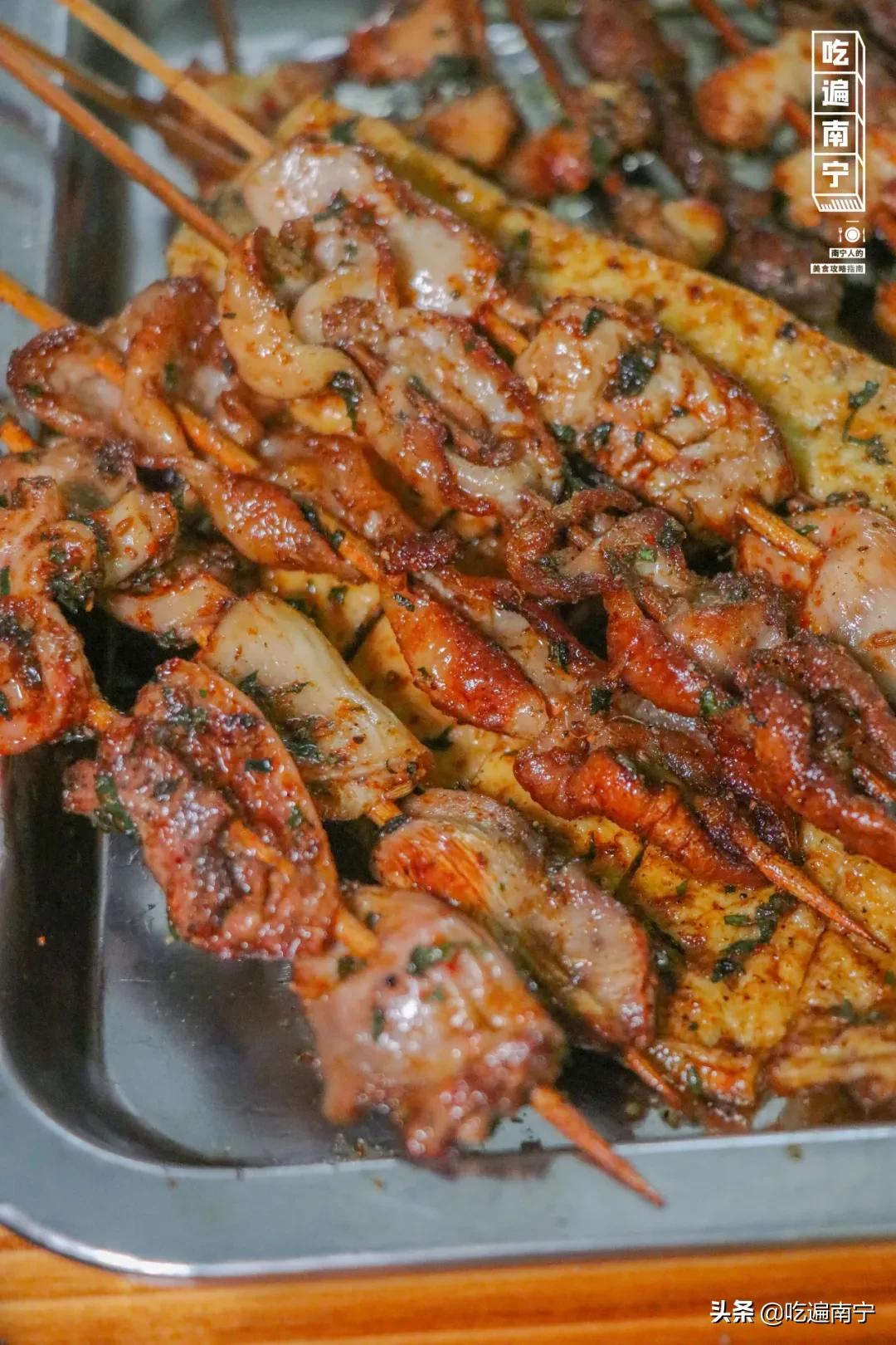 南宁东盟商务区烧烤摊,南宁2021烧烤店铺排行榜前十名