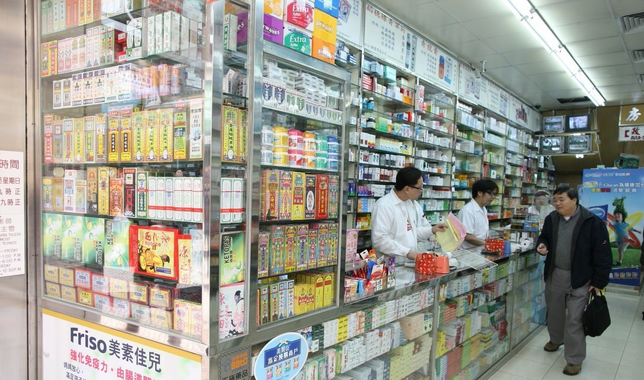 四线城市开药店一年能挣多少钱,一家小药店一年可以赚多少钱