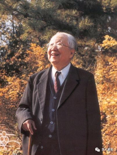 捐万贯家财却住10平小屋的“国宝”，他和“姐姐”的爱情太惊艳