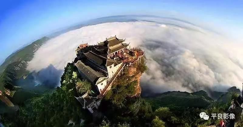 第一个全域旅游城市,全域旅游目的地