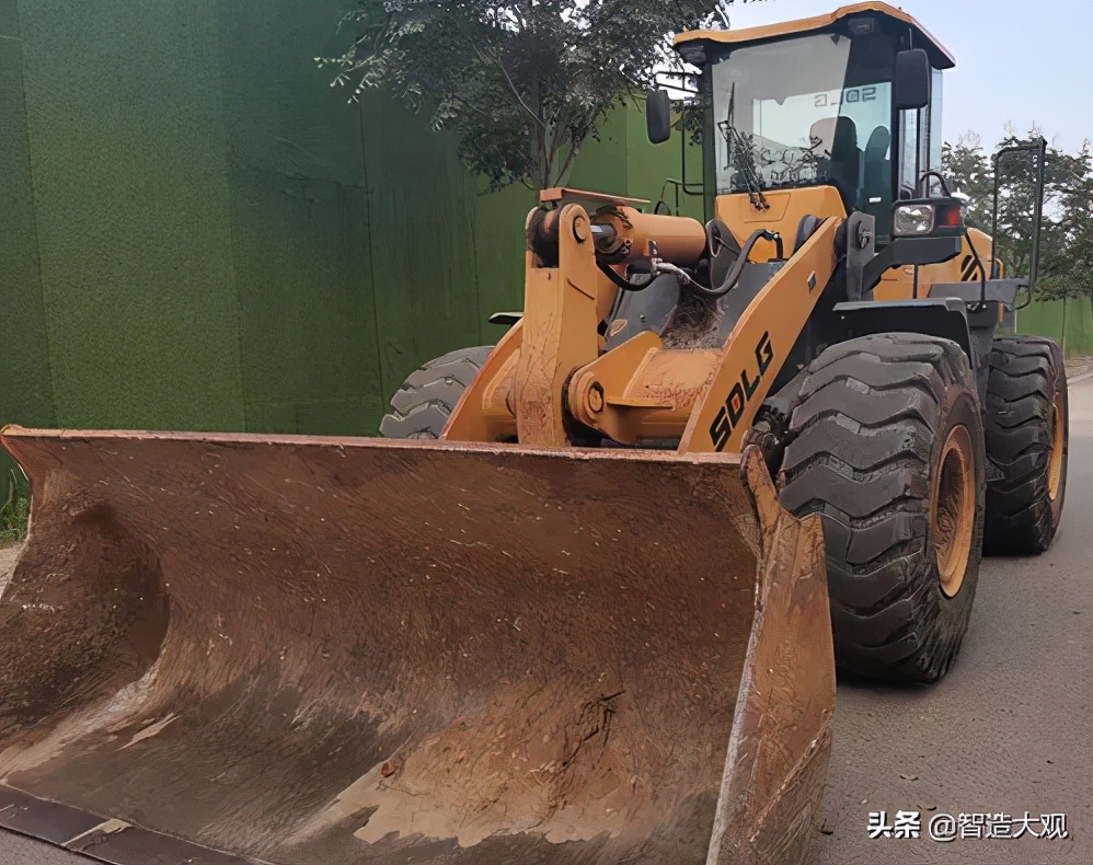 装载机手柄卡死怎么办,装载机挂挡杆卡死怎么处理