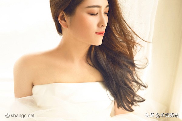 骨胶原去角质凝露适合油性肌肤嘛,油性肌肤夏天怎么去角质