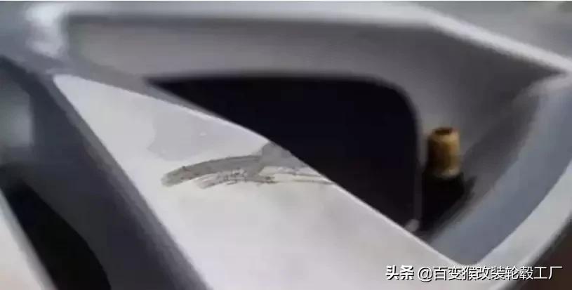 轮毂损伤去哪修,新帕萨特轮毂损伤修复
