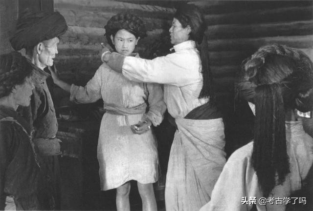 母系也有强大男权，走婚还搞男女分隔，带你认识更真实的摩梭