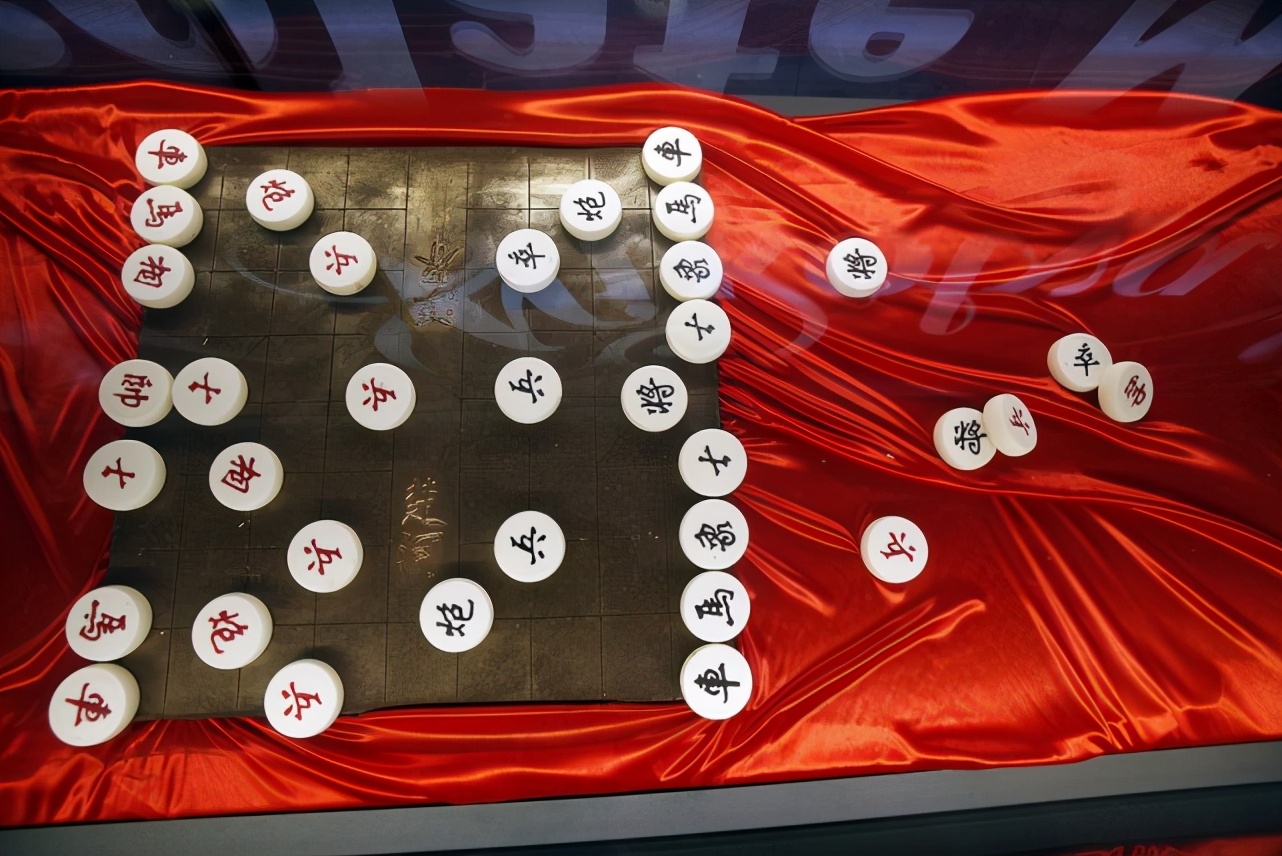 文房四宝揭秘古代文化艺术之美,与文房四宝雅人四好类似的词语