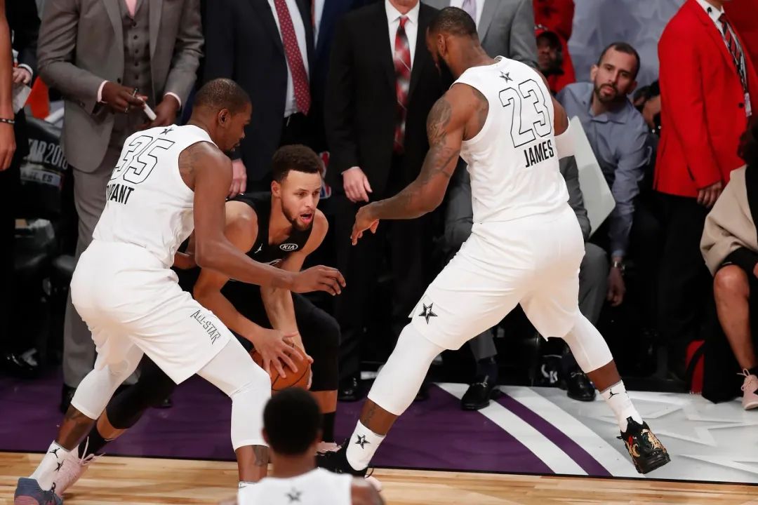 c罗力挺索尔斯克亚,曼联主教练索尔斯克亚c罗