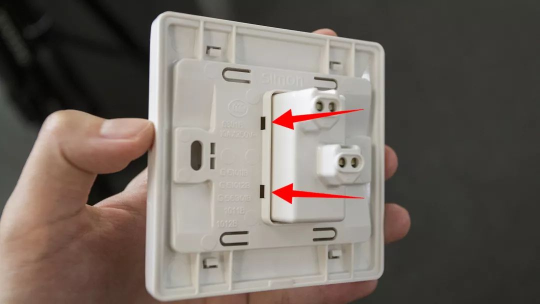 为什么不到10元的插座都是垃圾?