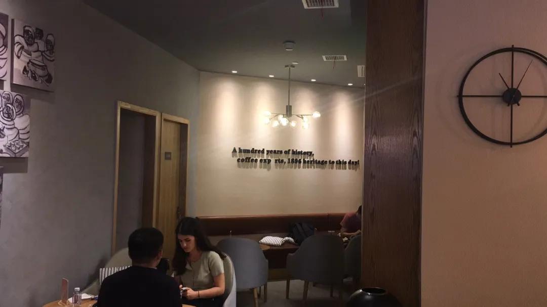 猫屎咖啡美林店,猫屎咖啡华耀城店