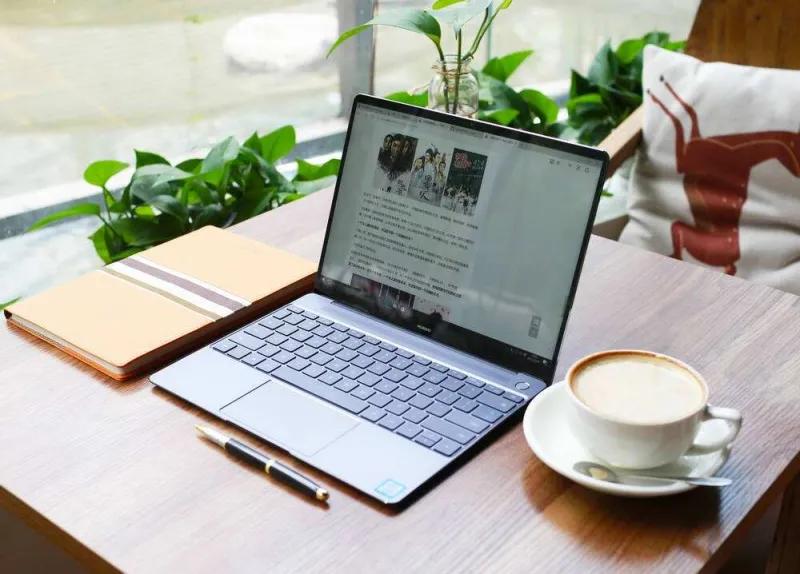 联想和戴尔显示器哪个好,联想和戴尔哪个好一点3500左右