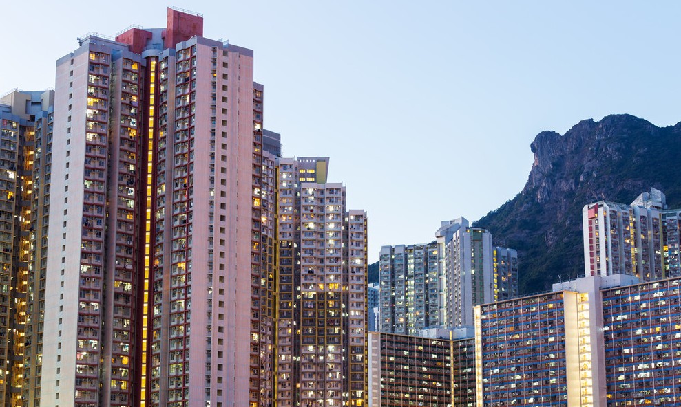 电梯房比步梯房好看,电梯房要比不是电梯房好吗