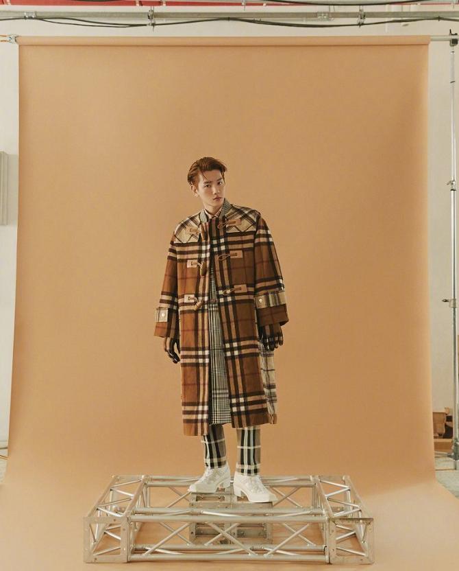 边伯贤穿搭风格,边伯贤单品