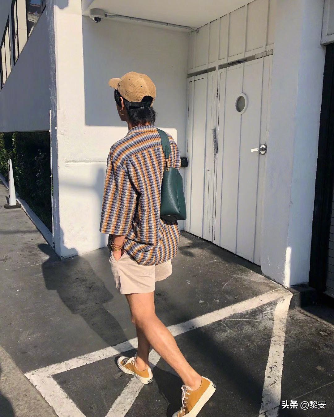 林允穿什么鞋好看,林允同款古驰运动鞋