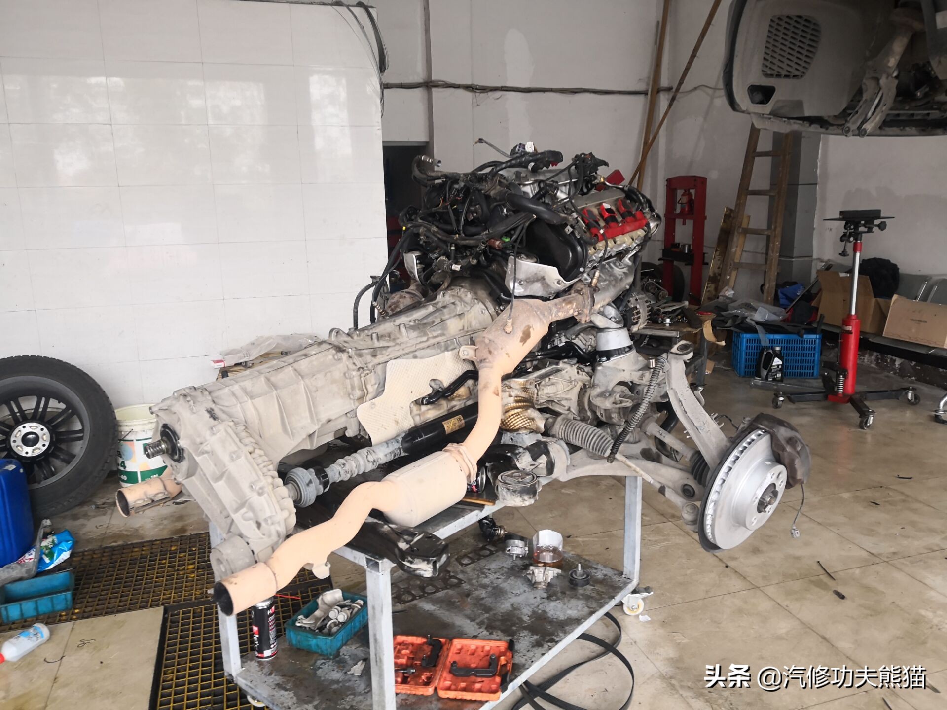 大众途锐急加速发动机故障灯点亮,大众新款途锐车子烧机油