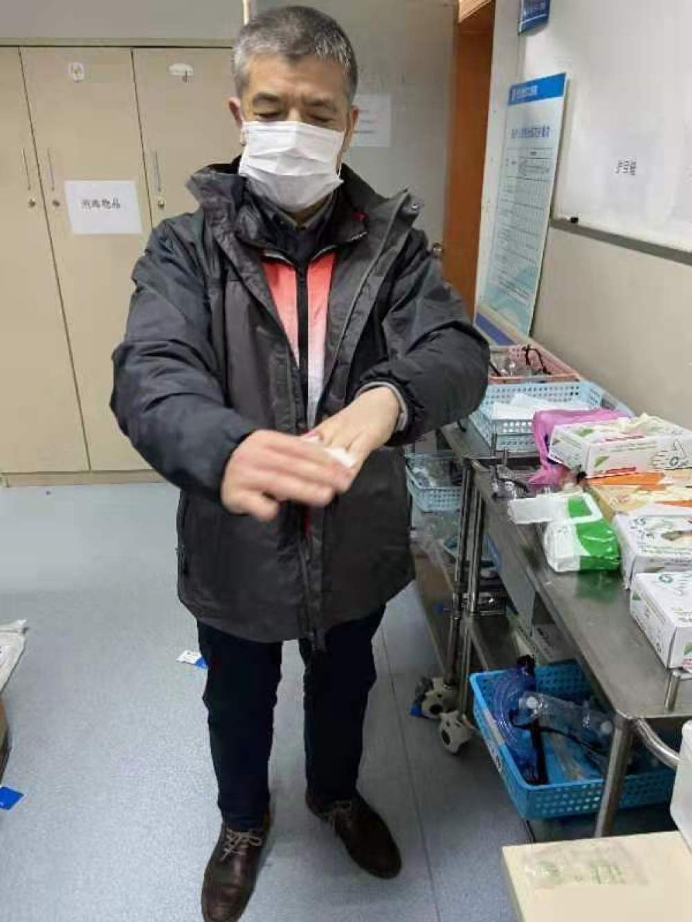 沧海横流英雄本色——致敬抗疫一线的勇士们