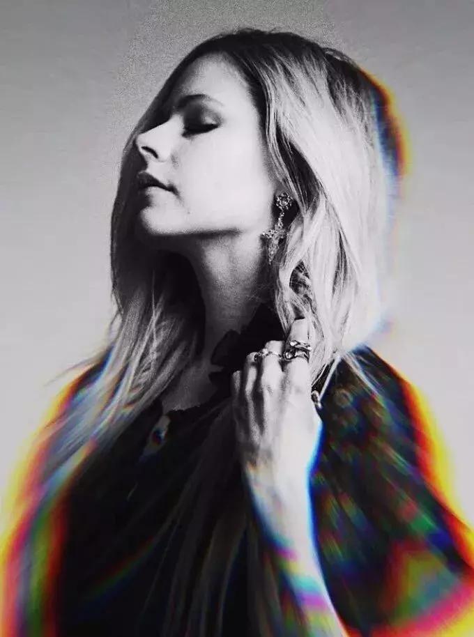 艾薇儿dj打碟,艾薇儿麻辣鸡