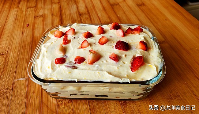 简单又好吃的冰激凌做法,冰激凌的新吃法如何吃好吃