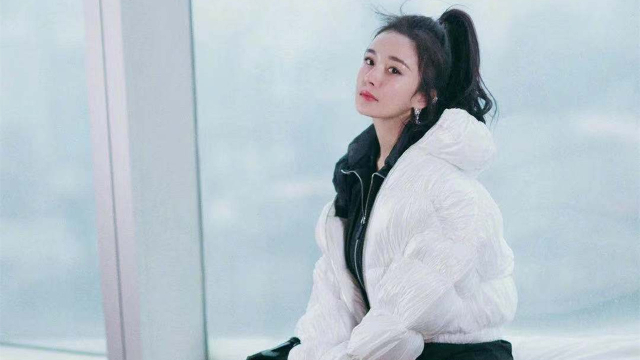 波司登2020杨幂同款工装,波司登羽绒服抖森款