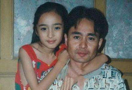 方脸怎么变成鹅蛋脸三种方法,如何判断自己是鹅蛋脸还是方脸