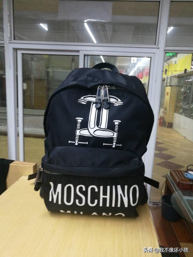 最经典双肩包奢侈品,什么样的包包才是奢侈品