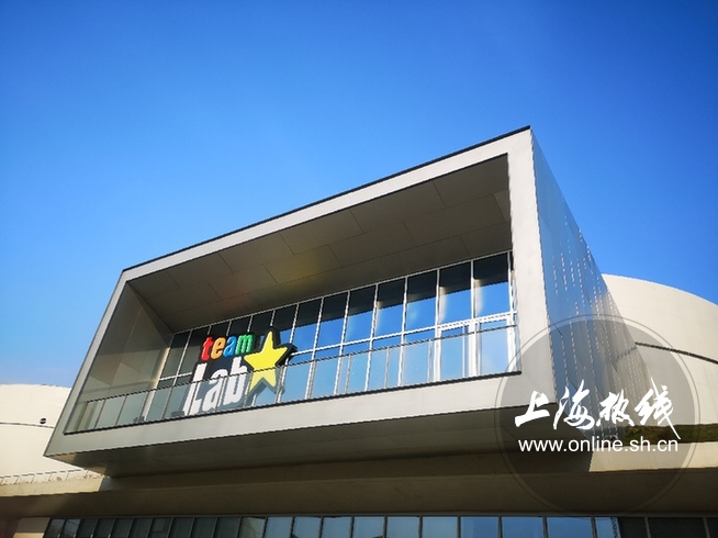 上海宁纷纷争先打卡废弃的油罐神秘的“白罐子”吸睛十足