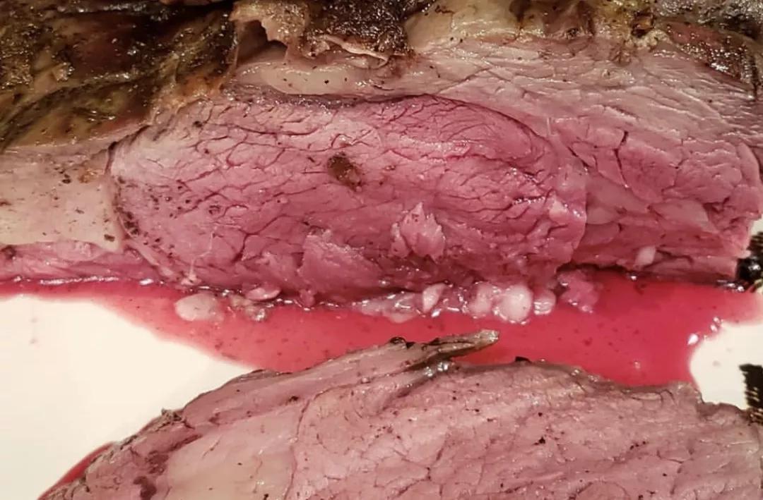 五成熟牛排切开会有血水,原切牛排有血水可以吃吗
