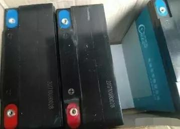 怎么区分电动车电池一二三级,怎样区分电池是低端的还是高端的