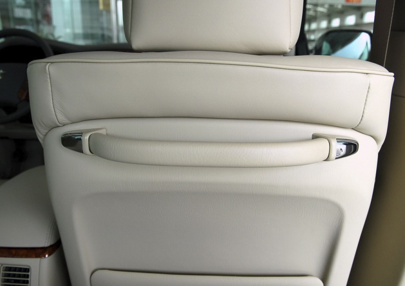 情怀皇冠12代,2005年丰田12代皇冠3.0