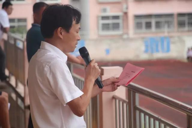 固始三中军训表演视频,固始永和学校军训