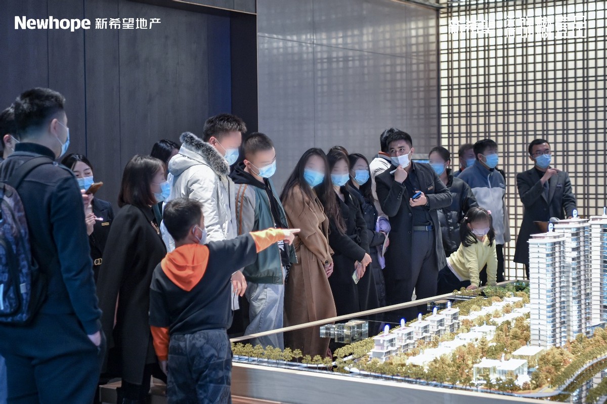 以首开热销之姿，盛启攀成钢荣耀新十年