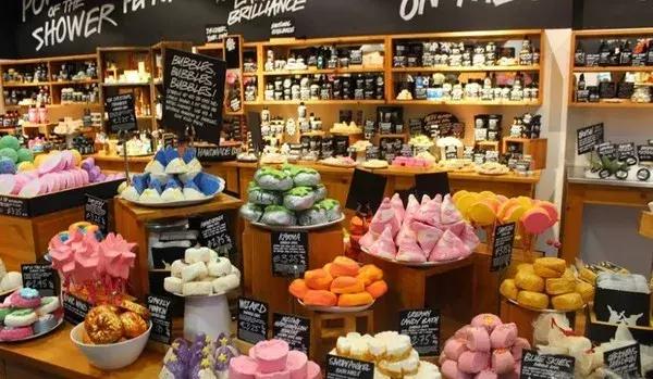 学姐教你开学应该买什么东西,英国留学生必买物品清单