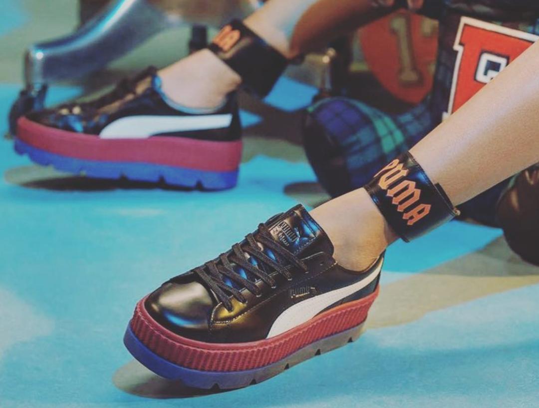 今年最流行的运动鞋款,今年女士秋冬流行什么运动鞋