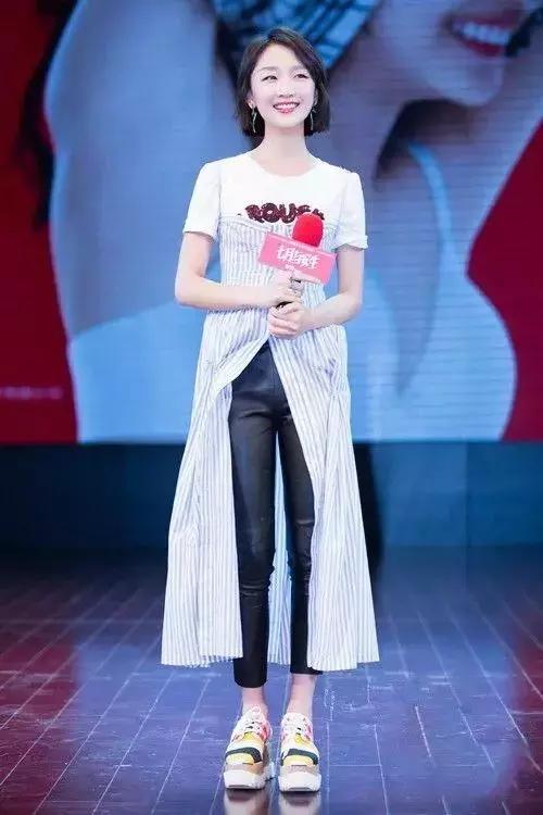 洋气上档次吊带裙秋冬内搭,今年最火的吊带裙内搭