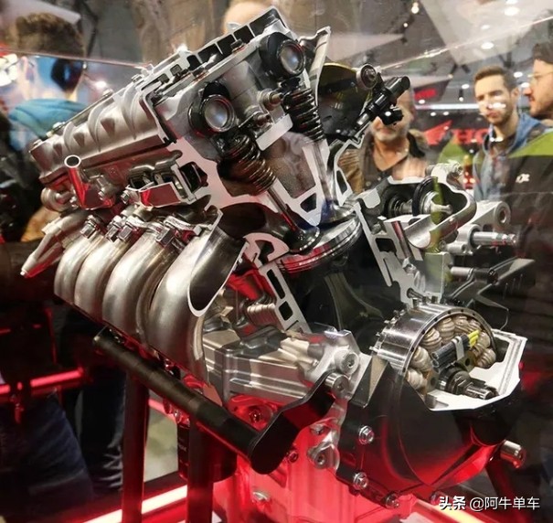 鏈敯cbr1000rr-r鍏ㄦ柊,鏈敯cbr1000rr-r鏃ユ湰鍞环