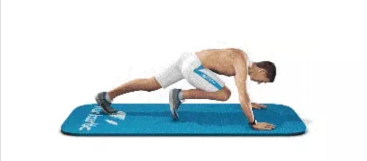 每天久坐不动用电脑，玩游戏腰酸背痛？教你几个简单动作迅速缓解