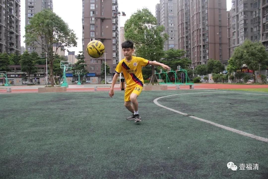 福清这所小学的足球小将,丫霸