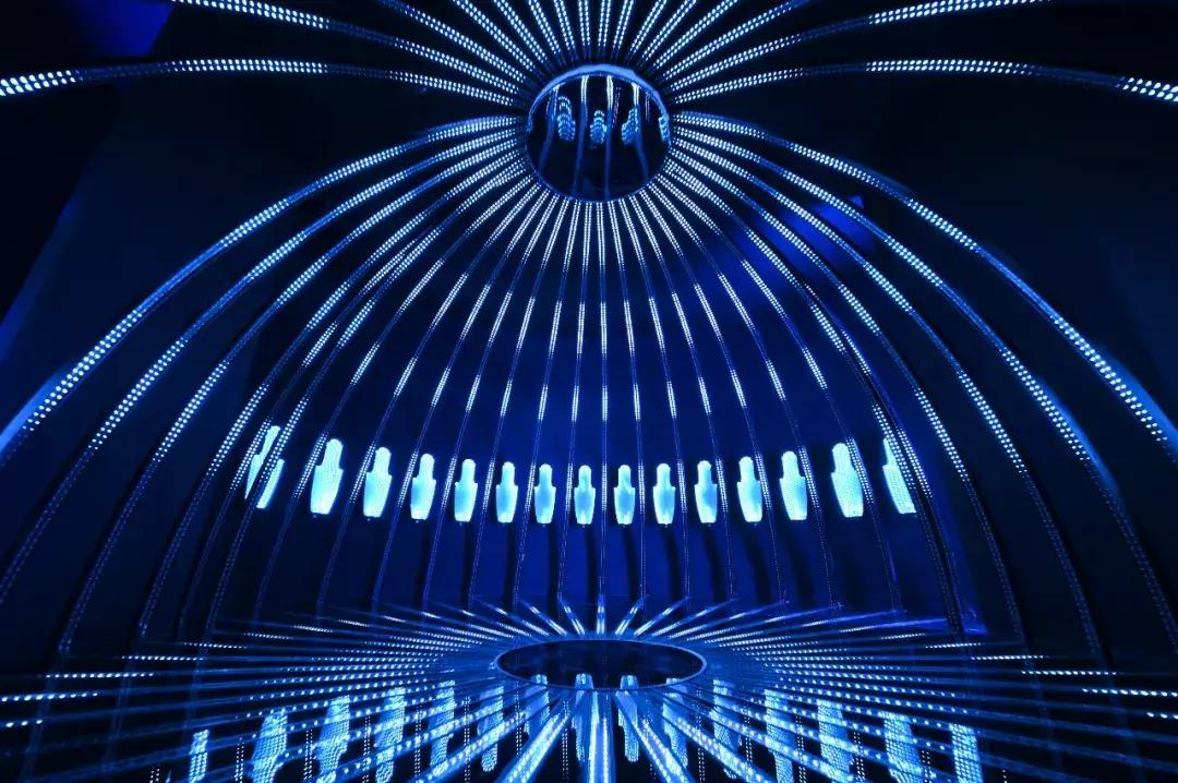 兰蔻第二代小黑瓶质感,兰蔻新款第二代小黑瓶