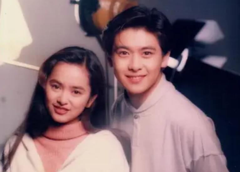 叶蕴仪素颜近况,叶蕴仪年轻颜值