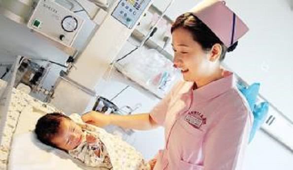 为了生孩子妈妈付出了多少,盘点宝妈生小孩儿的过程