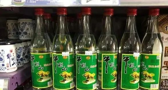 超市常见的4款廉价白酒,我国在超市角落不起眼的4款白酒