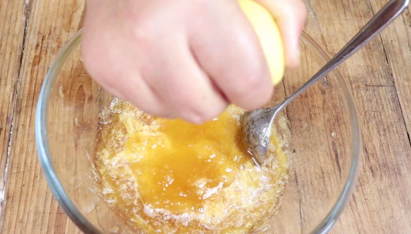 润肺蜂蜜柚子茶,蜂蜜柚子茶可清肺润燥止咳化痰