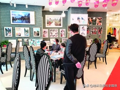 疫情当下还要继续办婚礼吗,因为疫情推迟婚礼后来怎样了