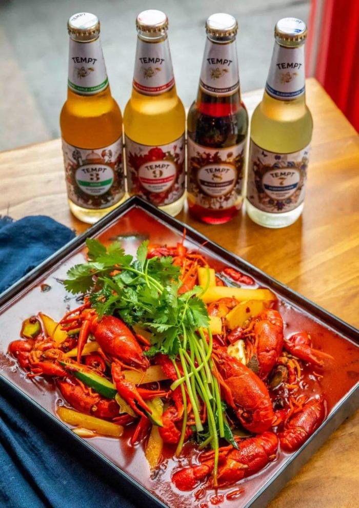 外国啤酒与国产啤酒的区别,中国啤酒为什么没有沫