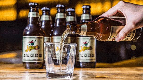 「长话短说系列」保安开的酒吧，年赚8亿还要上市？